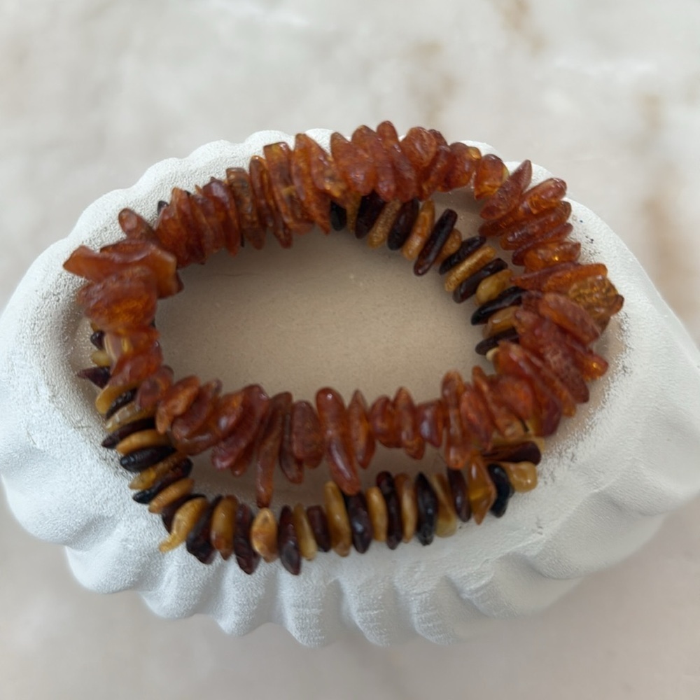Baltic amber chip bead bracelet set of two - Picture 3 of 15